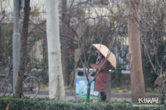 并注意防御雾霾和雨雪天气